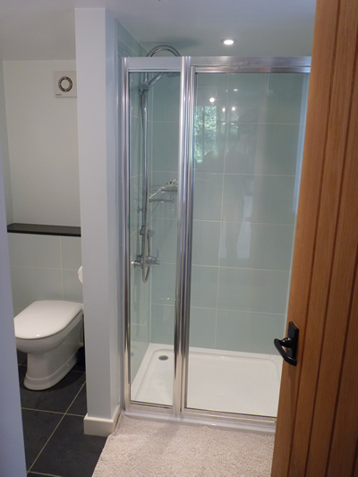 Studio Shower Room